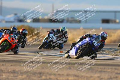 media/Nov-17-2024-CVMA (Sun) [[1fec520723]]/Race 18-Supersport Middleweight/